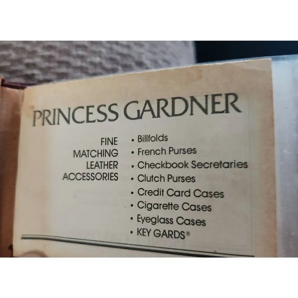 VINTAGE Princess Gardner Leather Wallet. Great condition for the age